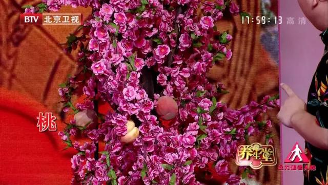被子曬不對，小心除螨不成反過敏！秋季常見的三大過敏原，在身邊